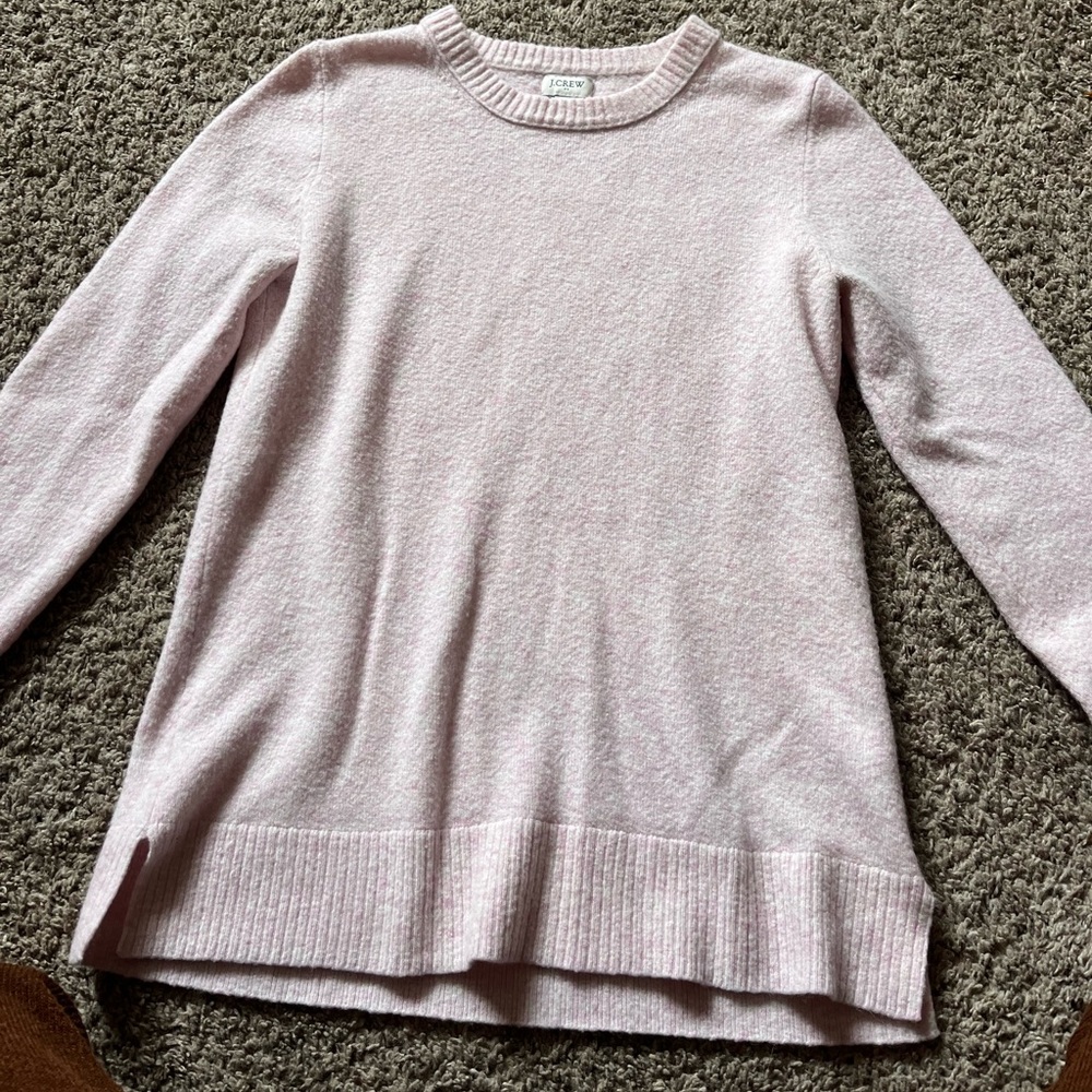 SUPER COMFY PINK SWEATER